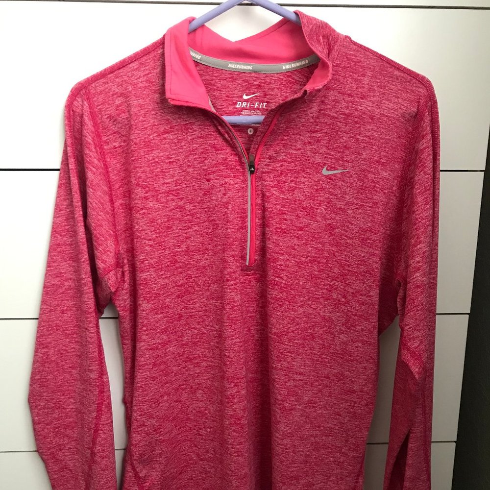 Nike Dri-Fit Pullover Top (1/2 Zip)
